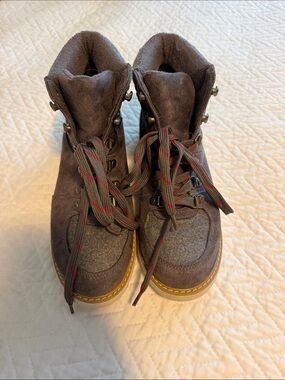 Gray Suede Lace-Up Winter Boots